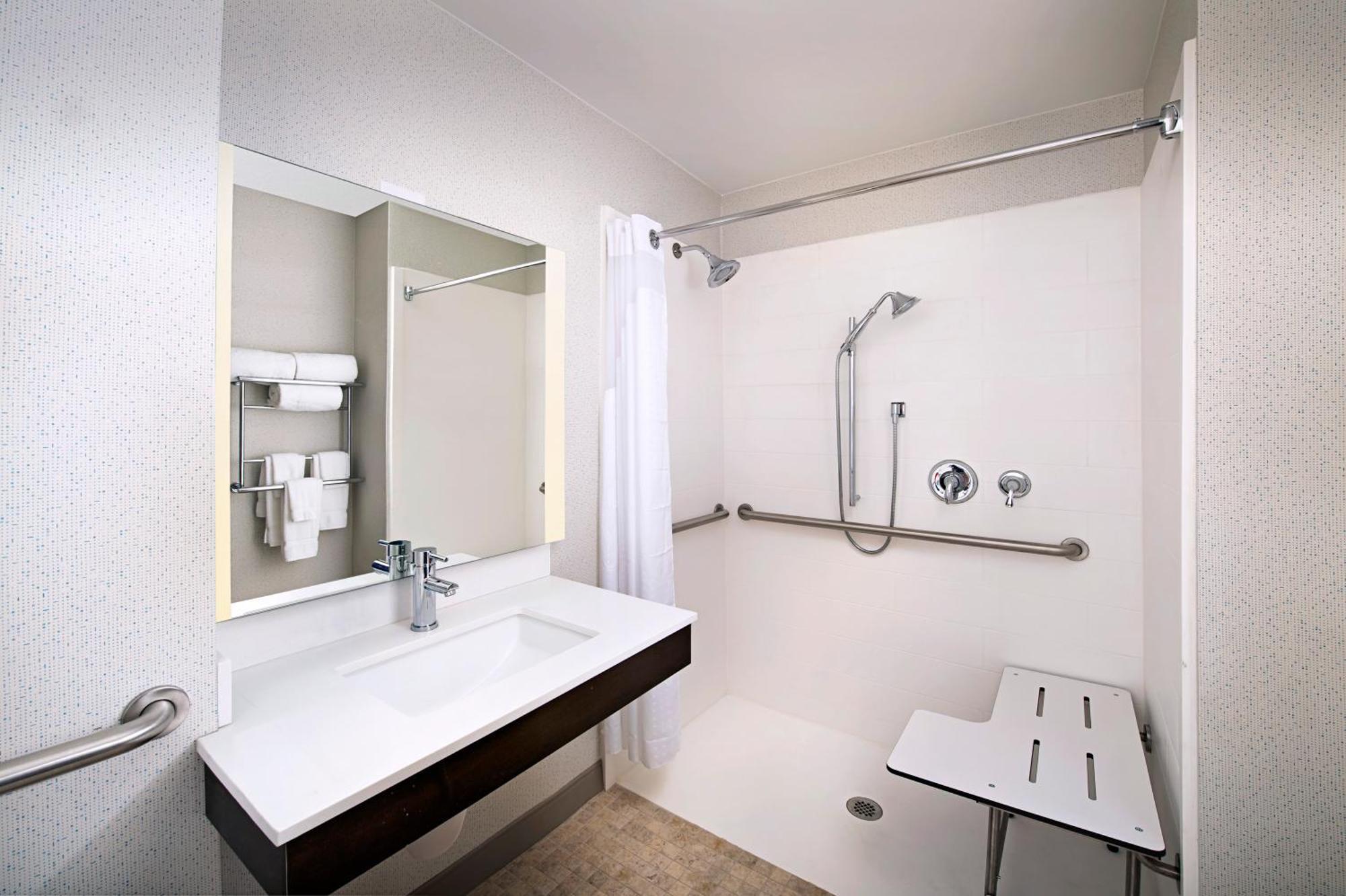 Holiday Inn Express & Suites Baltimore - BWI Airport North By Ihg Linthicum Esterno foto
