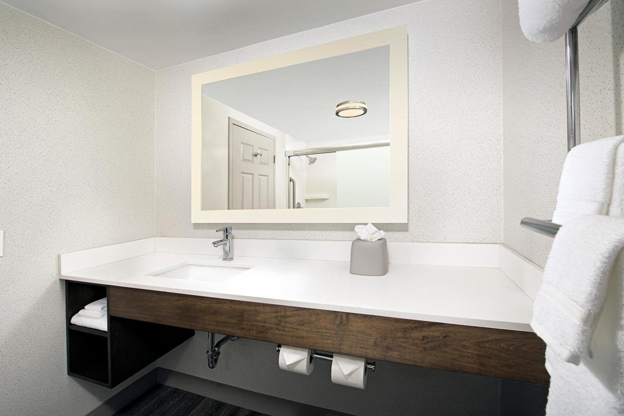 Holiday Inn Express & Suites Baltimore - BWI Airport North By Ihg Linthicum Esterno foto